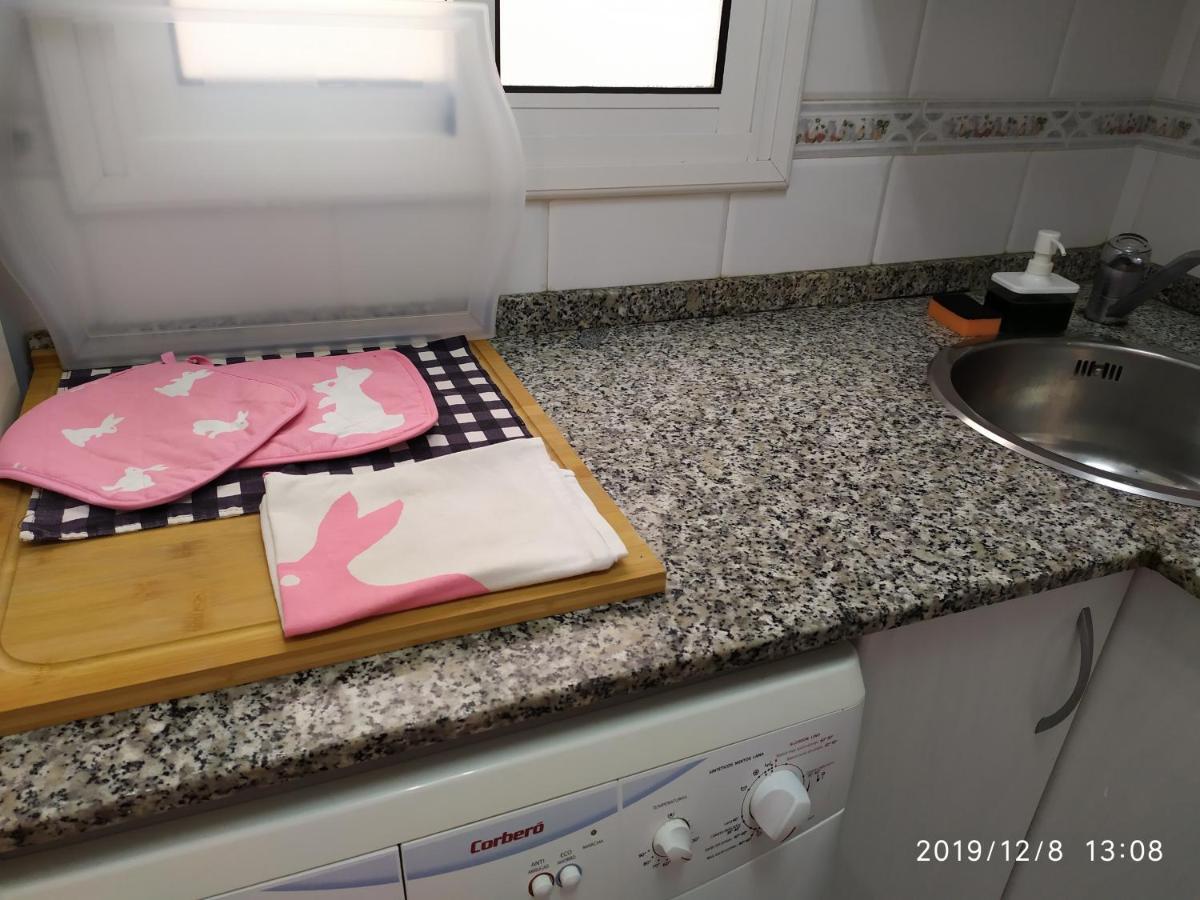 Roda de Bará Encantador Apartamento Frente A La Playa De Bara מראה חיצוני תמונה