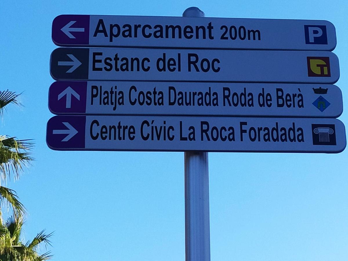 Roda de Bará Encantador Apartamento Frente A La Playa De Bara מראה חיצוני תמונה