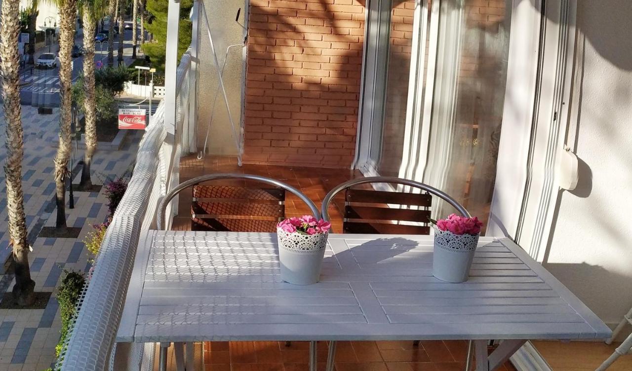 Roda de Bará Encantador Apartamento Frente A La Playa De Bara מראה חיצוני תמונה